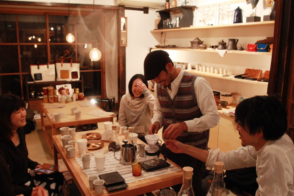 dongreeコーヒースタンドと暮らしの道具店